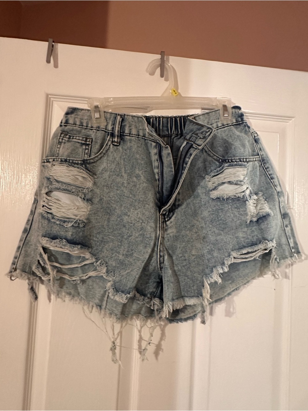 SHEIN Light Blue Distressed High-Rise Denim Shorts